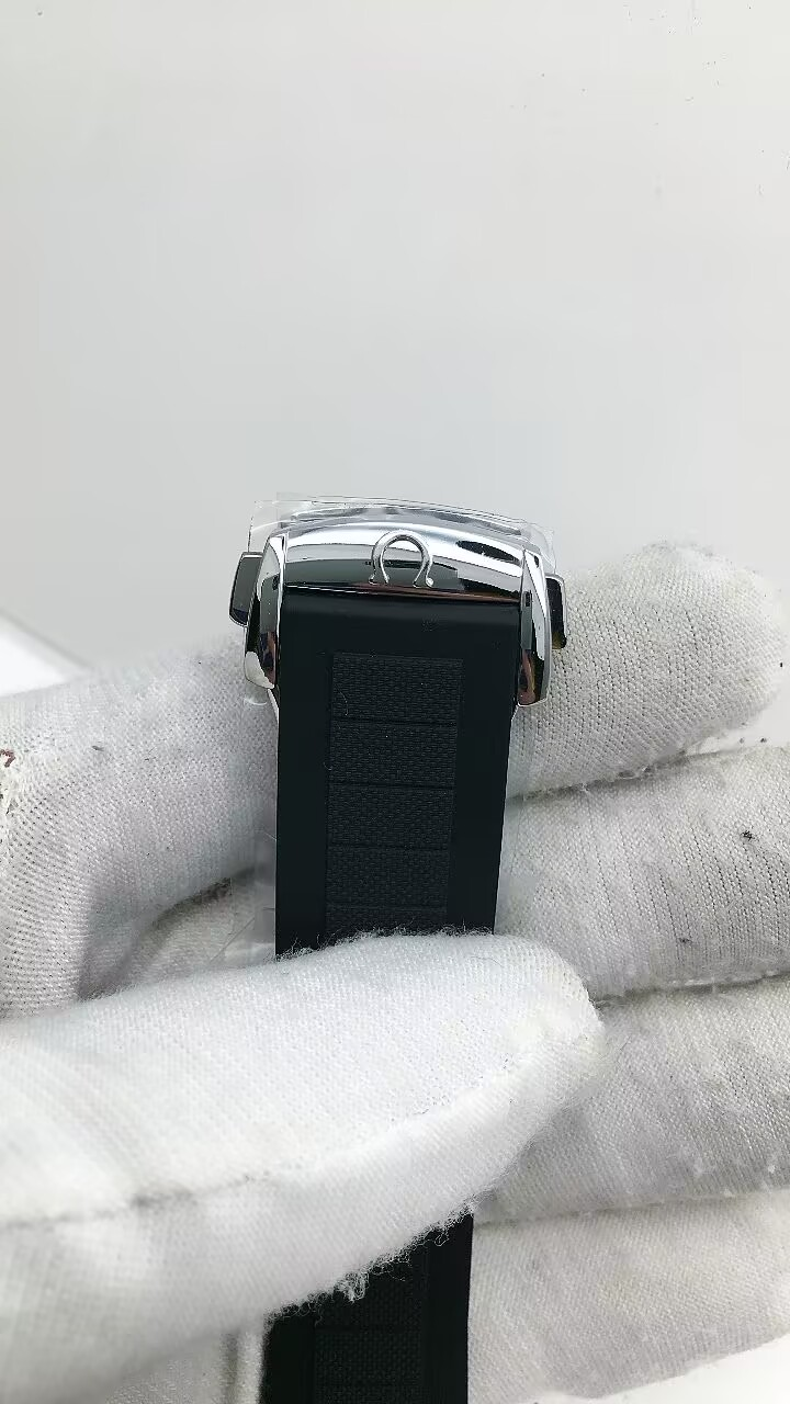 OMEGA Seamaster Planet Ocean 600M Co-Axial Master Cortina Watch Ceramic Bezel Men's Watch Stainless Steel Case Silver Case New Black Case - 6 of 9