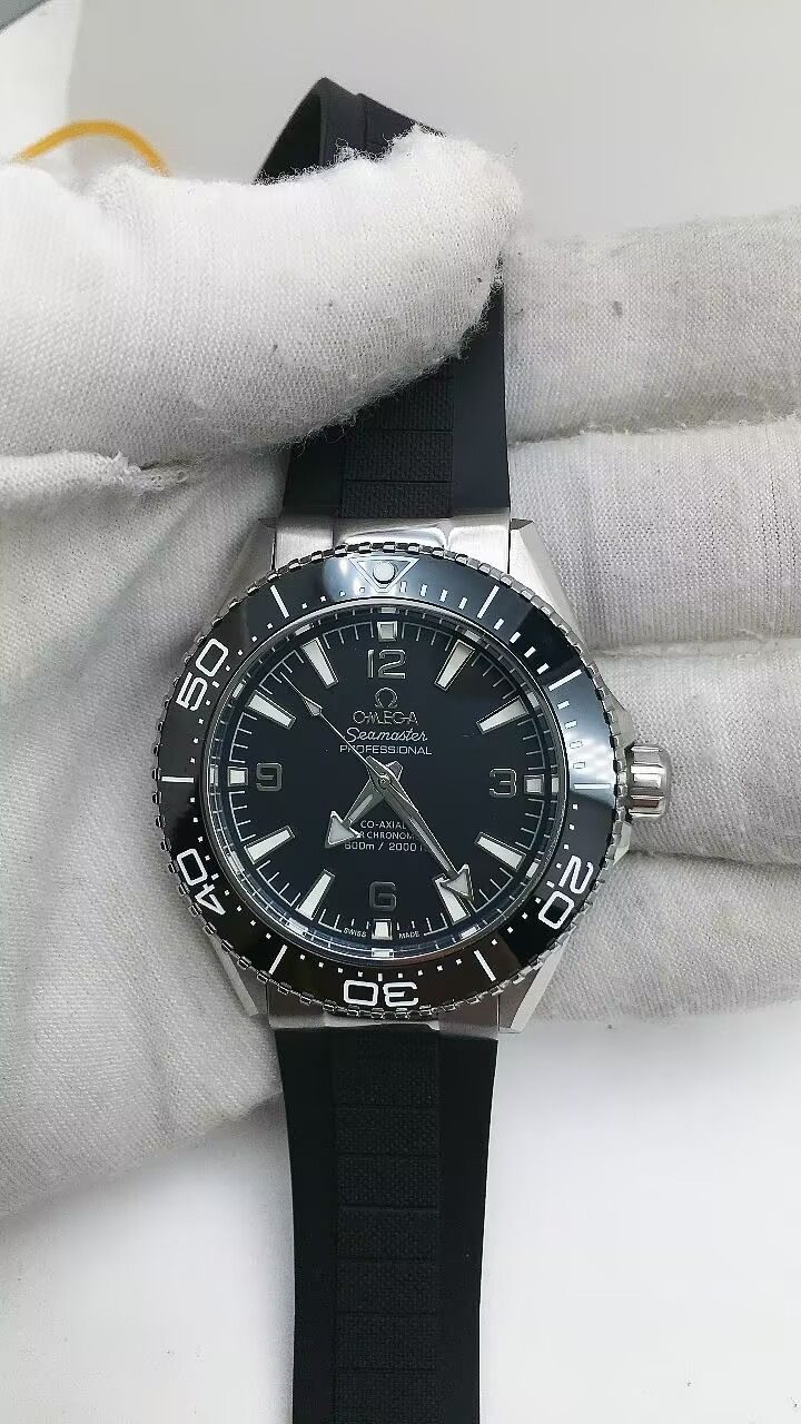 OMEGA Seamaster Planet Ocean 600M Co-Axial Master Cortina Watch Ceramic Bezel Men's Watch Stainless Steel Case Silver Case New Black Case - 2 of 9