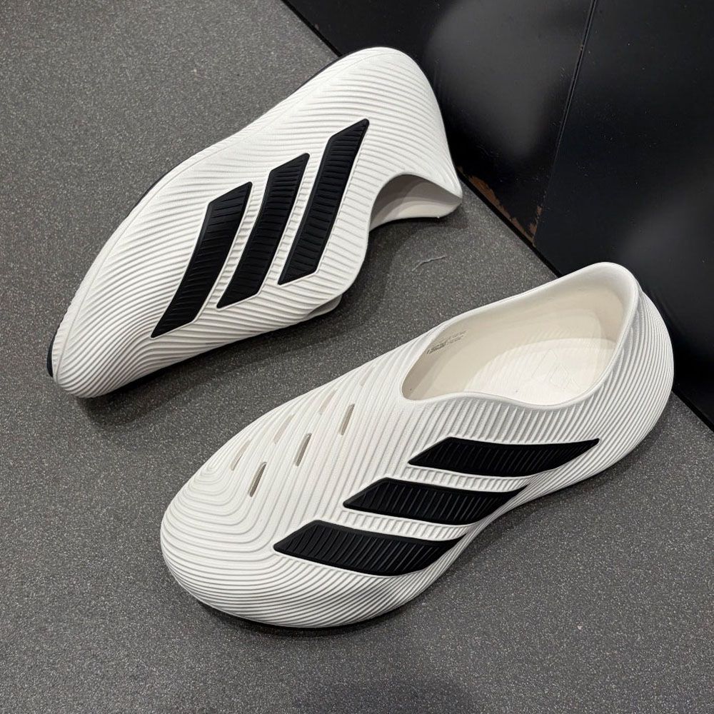 Designer purechill Sports Shoes Recovery Shoes Foam Slip On Sneakers Post Workout Relief Slides for Men Women Core White Black Colors Available casual sandals - 1 of 8
