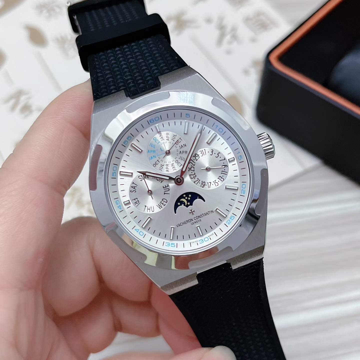 Vacheron Constantin Overseas Burgundy Watch 4300V/220G-H151 Watch Ceramic Bezel Men's Watch Stainless Steel Case Silver Case New Black Case - 2 of 8
