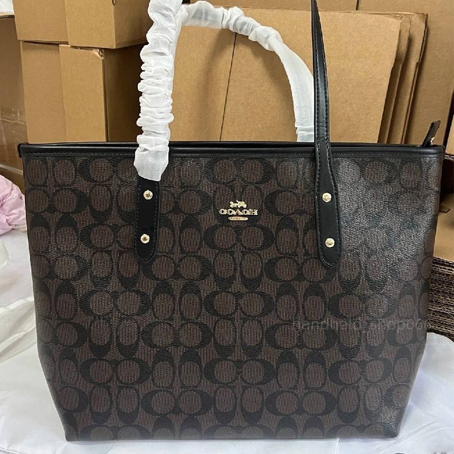 Designer Bag Luxury Bag Shoulder Bag Dark Brown tote bag Classic Large Capacity Canvas Bag Trendy Fall and Winter Must-Have Bag Metal Hardware Crossbody Bag - 2 of 8